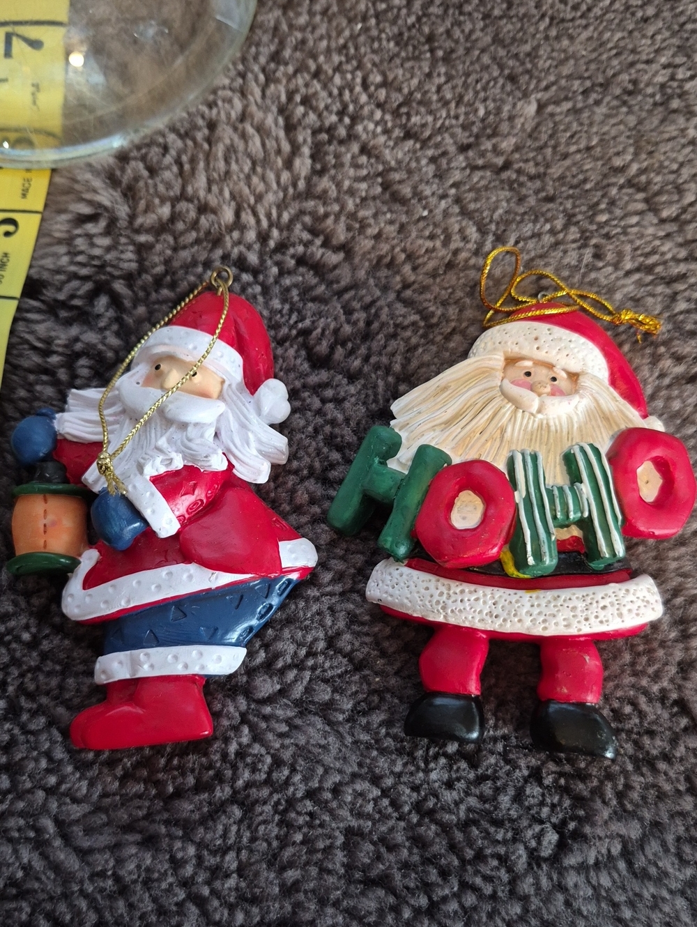 Chalkware Festuve Santas - Set of 2